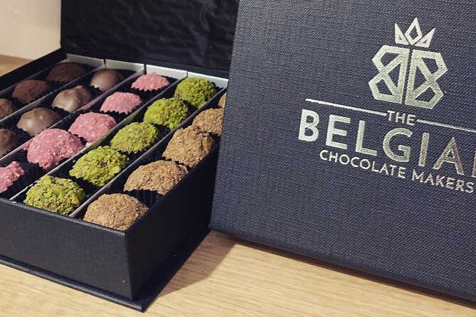 1.5h Belgian Chocolate Workshop in Brussels (bean to bar) - Tempering on marble is the technical highlight