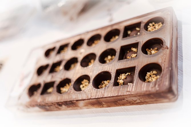2.5h Belgian Chocolate Pralines Workshop in Brussels - Key points to know before you book