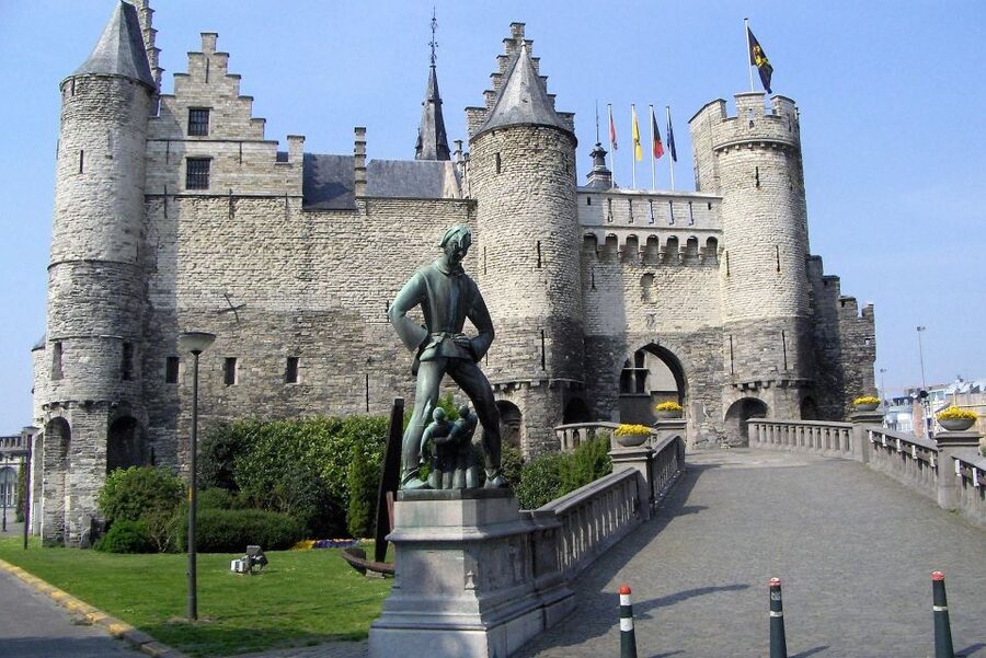 Antwerp Beer Tour - Timing, language, and practical details