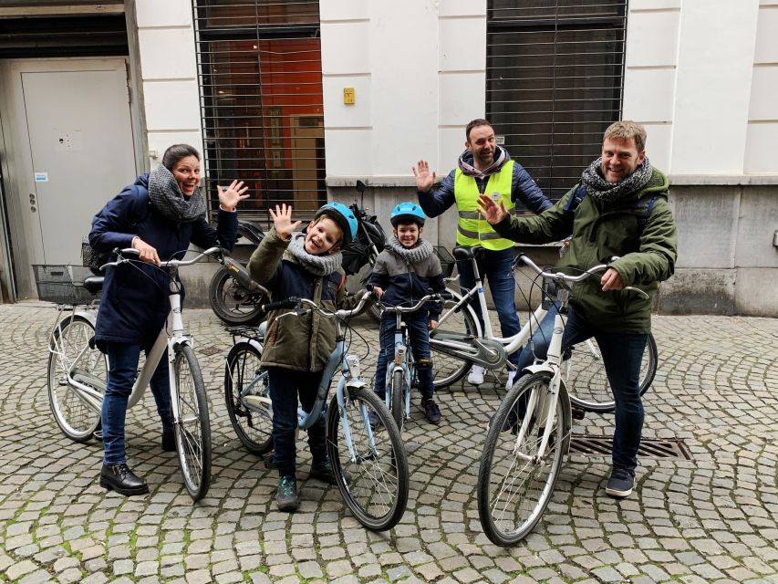 Antwerp: City Highlights Guided Bike Tour - What $38 buys you