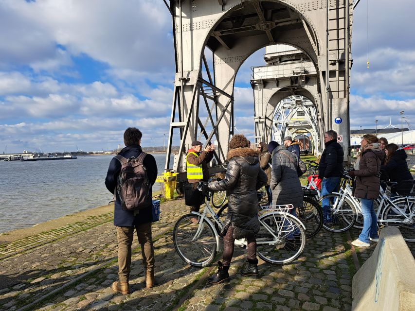 Antwerp: City Highlights Guided Bike Tour - Why a bicycle is the right way to meet Antwerp