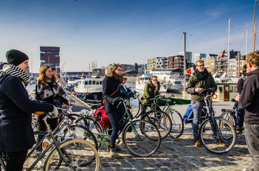 Antwerp: Guided Bike Tour - From Central Station through Antwerp’s Jewish Quarter