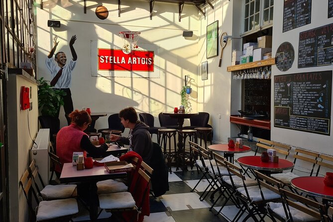 Antwerp Pub Crawl - What kind of Antwerp pub crawl is this?