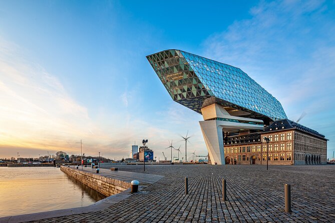 Antwerp Sightseeing Tour from Brussels - The guide can make or break the day
