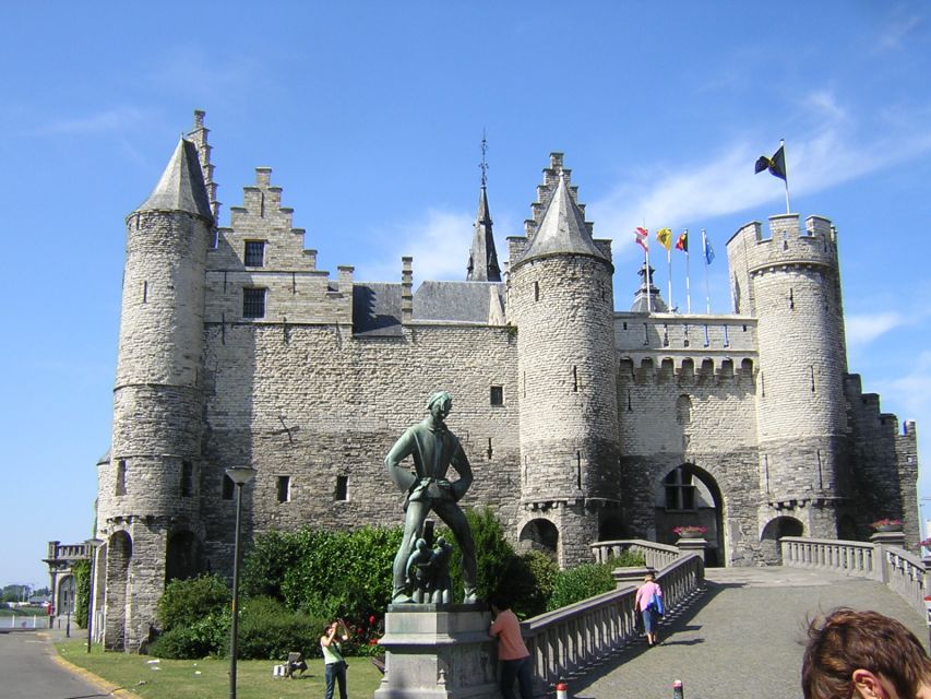 Antwerp: Walking Tour from Steen to Central Station - The Diamond district near Central Station