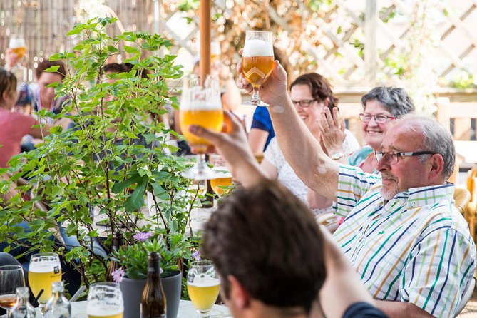 BeerWalk Brussels (Dutch guide) - Five Belgian beers in three hours