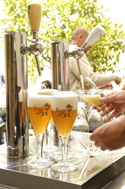 Bruges: 3-Hour Beer and Chocolate Tasting Private Tour - Choco-Story explains the long road to Belgian chocolate