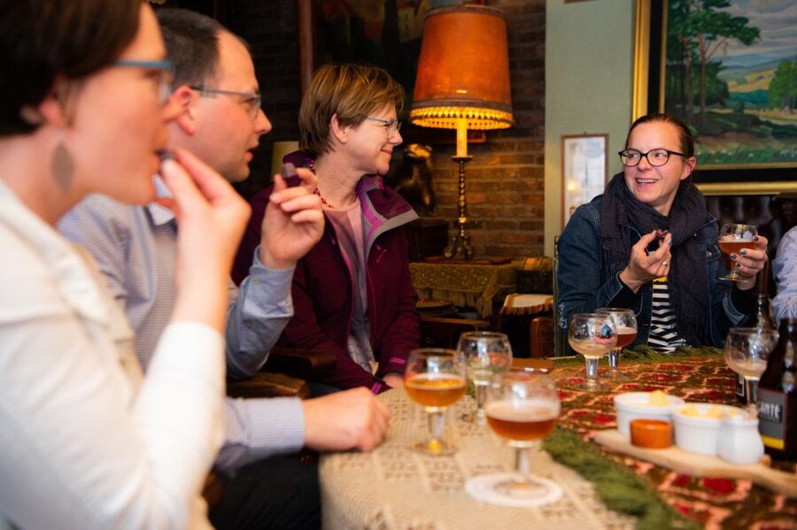 Bruges: Belgian Beer Tour with Chocolate Pairing - Bruges beer culture in a two-and-a-half-hour walk