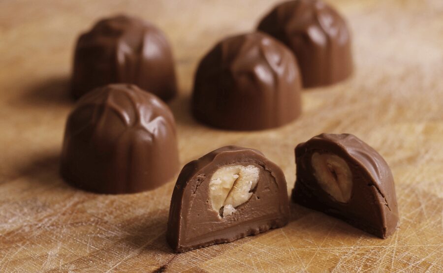Bruges: Belgian Chocolate Making Workshop with Beer Tasting - Is $59 a fair price?