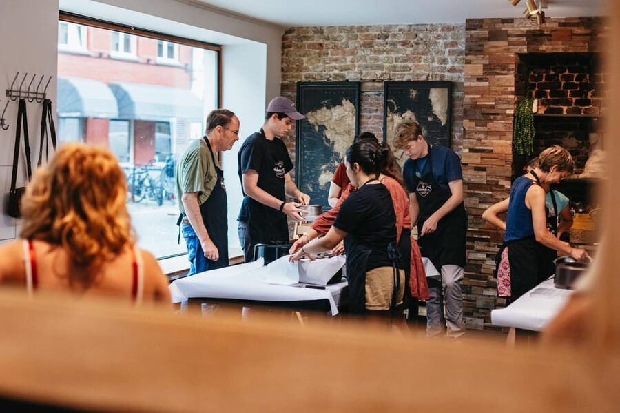 Bruges: Belgian Praline and Mendiants Chocolate Workshop - Mendiants: simple, pretty, and easy to repeat