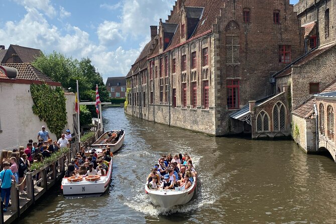 Bruges by a Local: Exciting Stories, Mysteries, People and Choco - Gruuthuse, Our Lady, and the old hospital