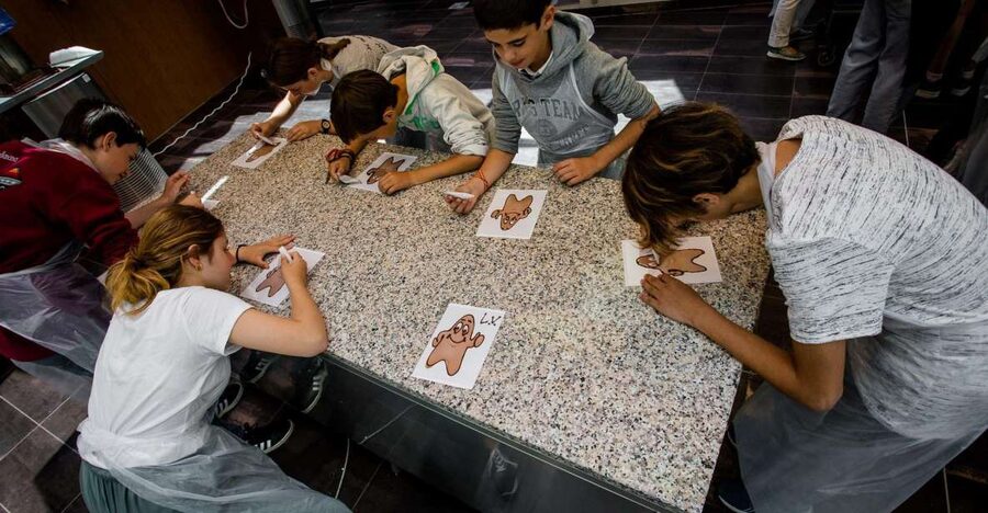 Bruges: Chocolate Making Workshop and Chocolate Museum Entry - Key points to know before booking