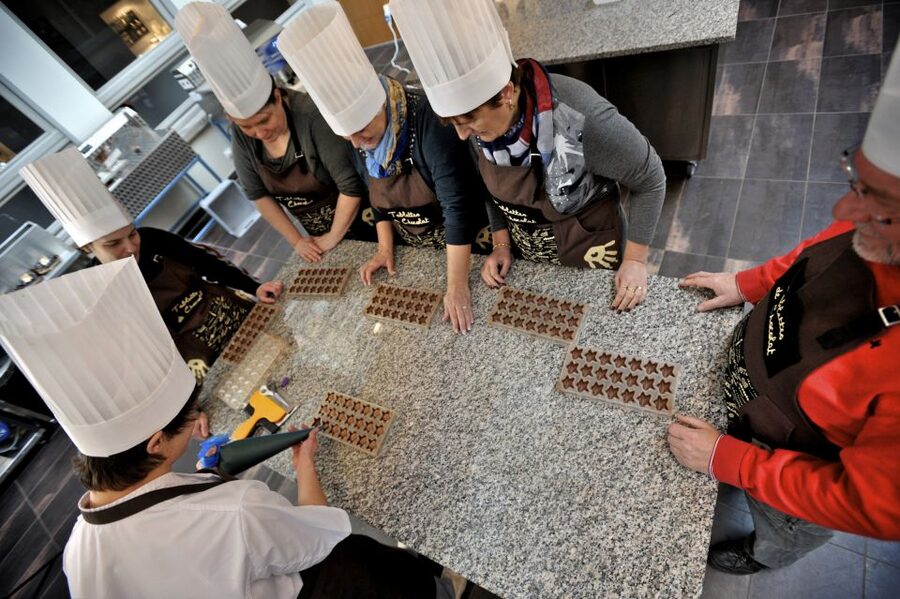 Bruges: Chocolate Making Workshop and Chocolate Museum Entry - Chocolate tastings and the value of the $53 price