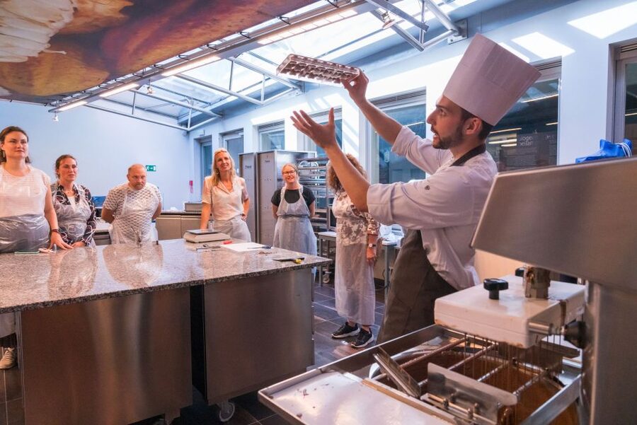 Bruges: Chocolate Making Workshop and Chocolate Museum Entry - Who should book this Bruges activity