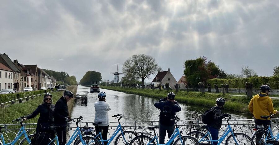 Bruges: Flatlands Guided Bike Tour - Key points to know before you ride