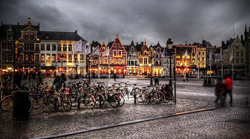 Bruges: Guided Walking Tour - Key points to know before booking