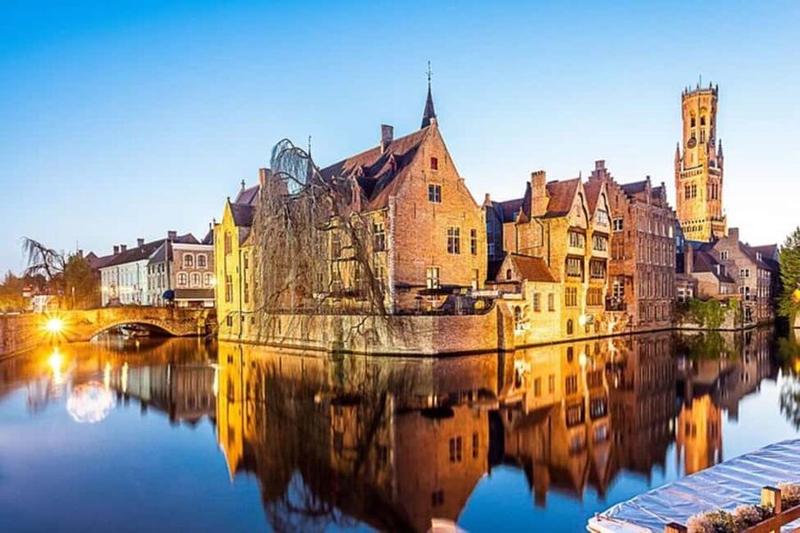 Bruges : Highlights & Hidden gems Walking Tour - Possible extra stops beyond the main route