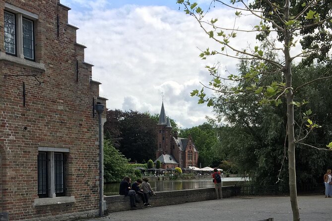 Bruges’ Legends and Hidden Treasures: A Self-Guided Audio Tour - Stoofstraat, Our Lady, and the Bridge of Love