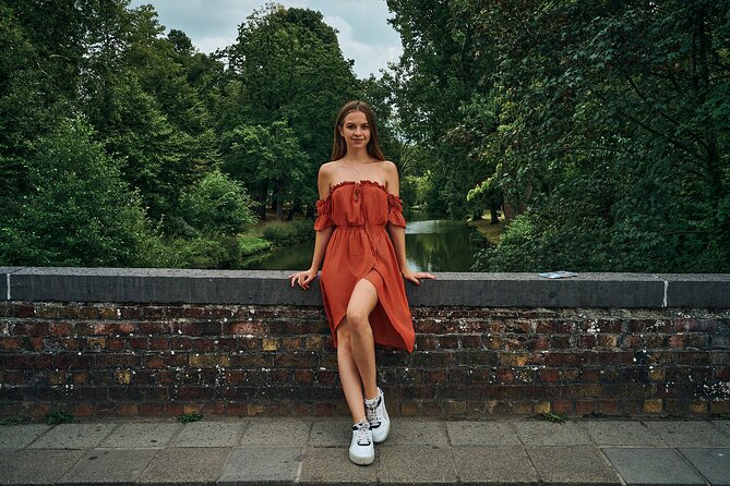Bruges Photo Session By a Pro - Small squares with medieval working roots