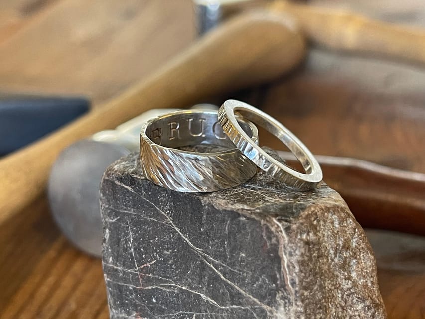 Bruges: Silver Ring-Making Workshop - Three finishes, three different moods