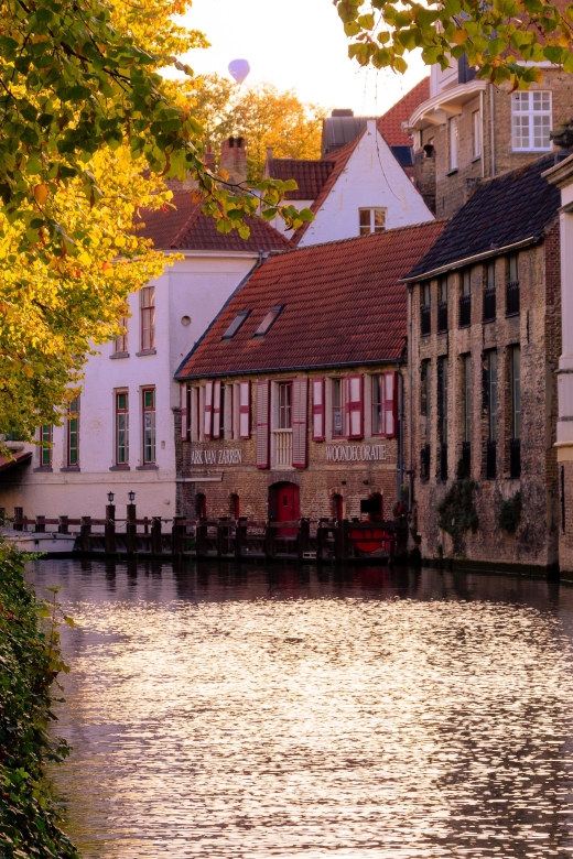 Bruges: Walking Tour, Canal Boat Trip w/Beer Tasting Option - Markt and the Belfort finale