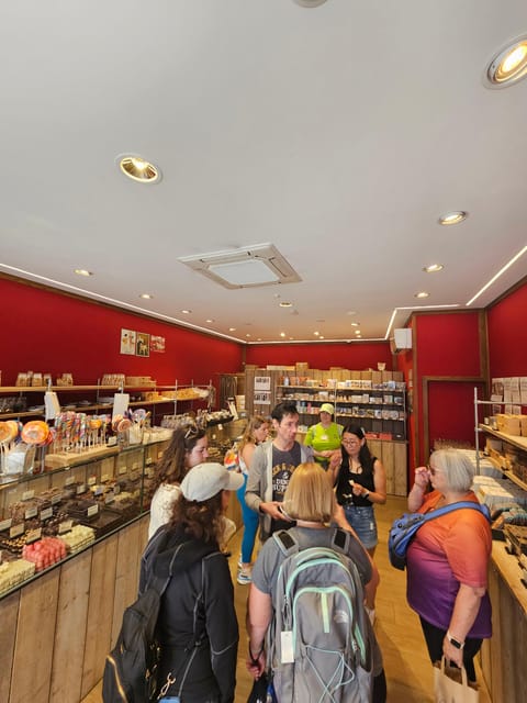 Bruges: Walking Tour with Hot Chocolate & Chocolate Tasting - Church of Our Lady and Sint-Janshospitaal