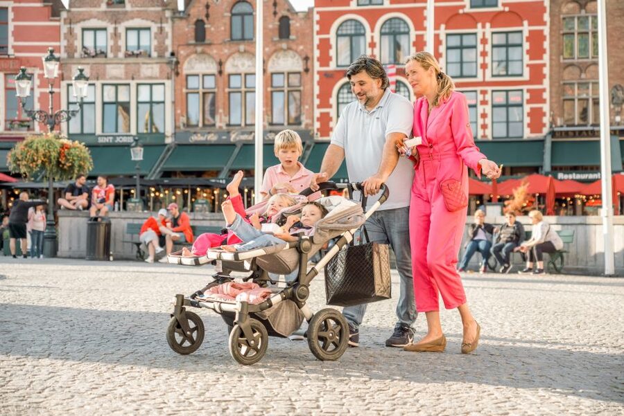Bruges : Your private 30min. photoshoot in the medieval city - Key points at a glance