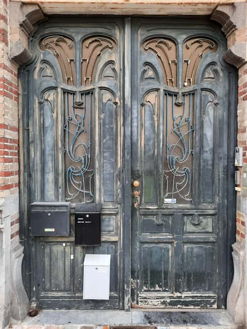 Brussels: Art Nouveau Walking Tour with a Local Guide - Ixelles: where the tour gains its local feel