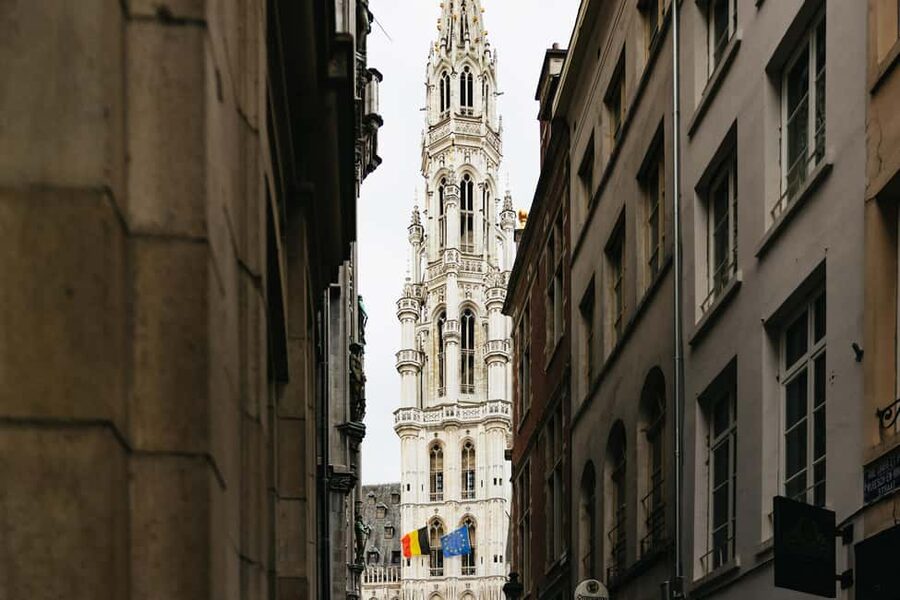 Brussels: Beer Tasting Tour with 7 Beers and Snacks - Practical details before you go
