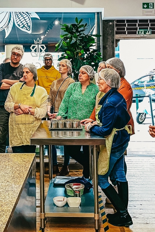 Brussels: Belgian Chocolate Making Workshop with Tastings - A real bean-to-bar lesson, not just a chocolate decoration class