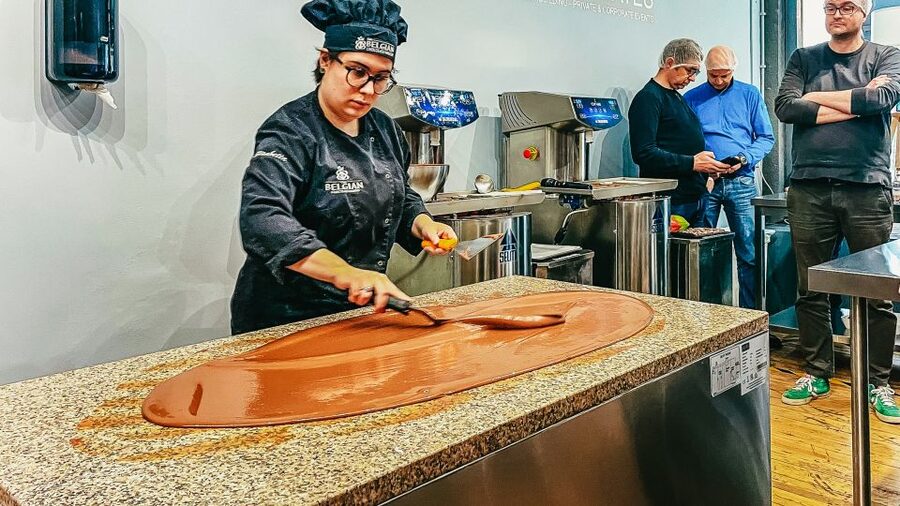 Brussels: Belgian Chocolate Making Workshop with Tastings - Practical details that can make or break the session
