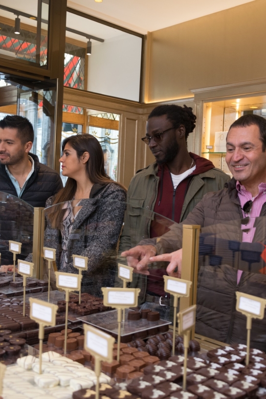 Brussels: Belgian Chocolate Tasting Tour - Booking advice for a smoother outing