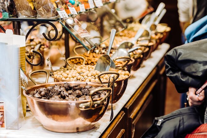 Brussels Chocolate Tour Private & Personalized with a Local Guide - Grand Place and the original Godiva shop