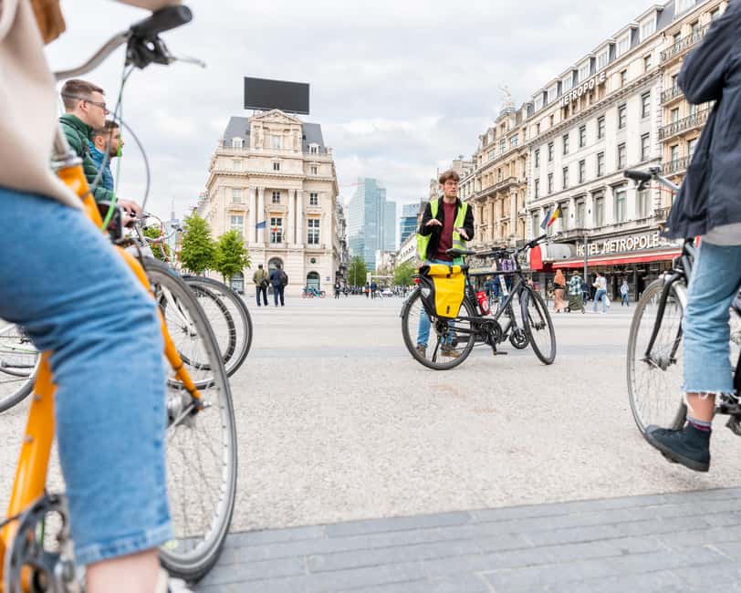 Brussels: City Highlights and Hidden Gems Bike Tour - Meeting at Grand Hospice