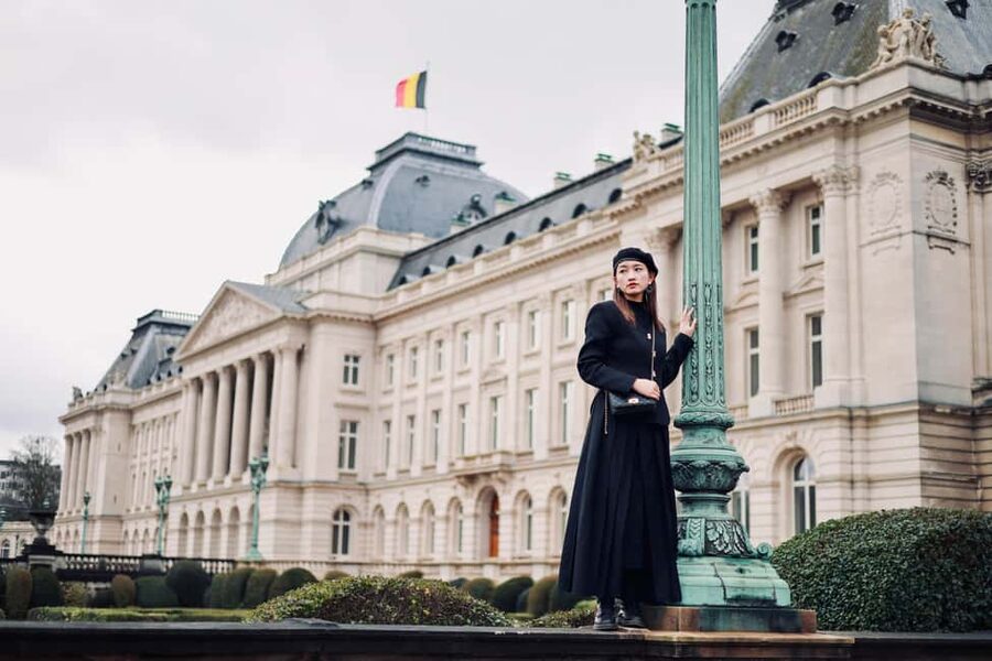Brussels City Photoshoot With a Professional Photographer - Framing Brussels at Mont des Arts
