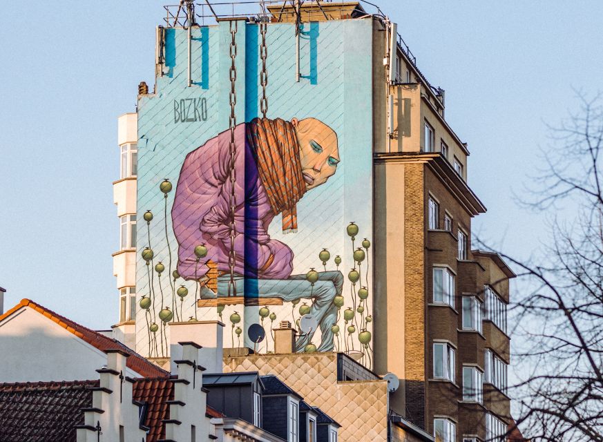 Brussels Comics & Street Art: Private Walking Tour - Don Quixote in Spanish Square