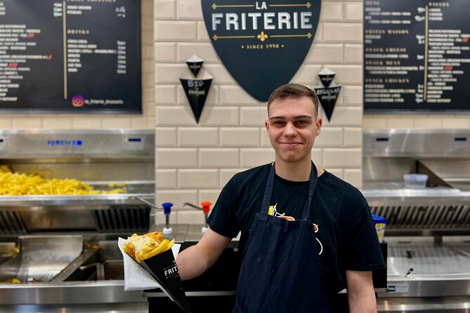 Brussels Food Tour: 10 Tastings of Waffles, Beers, Fries & More - What the guides add to the experience
