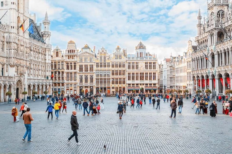 Brussels: Highlights and Hidden Corners Private Guided Walk - Grand Place, the great set piece