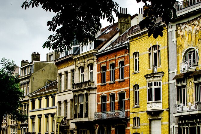 Brussels Highlights Self guided scavenger hunt and Walking Tour - Grand Place: the route’s visual centerpiece