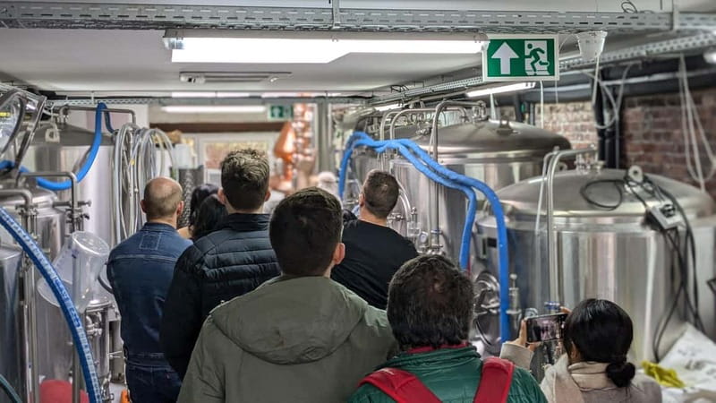 Brussels: micro brewery & distillery tour + beer tasting - Who will enjoy this most?
