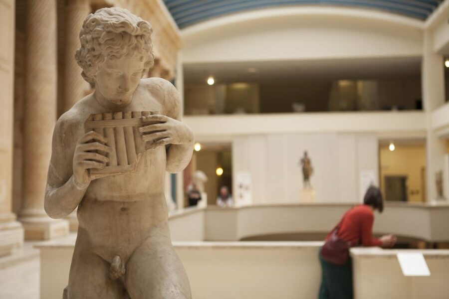 Brussels: Museum Art & History Entry Ticket - See European decorative arts from the Middle Ages onward