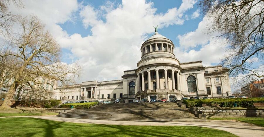 Brussels: Museum Art & History Entry Ticket - Change continents in the non-European galleries