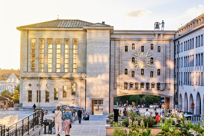 Brussels Old Town & Beer Secrets: Self-Guided Puzzle Walk - Mokafé and BrewDog Brussels