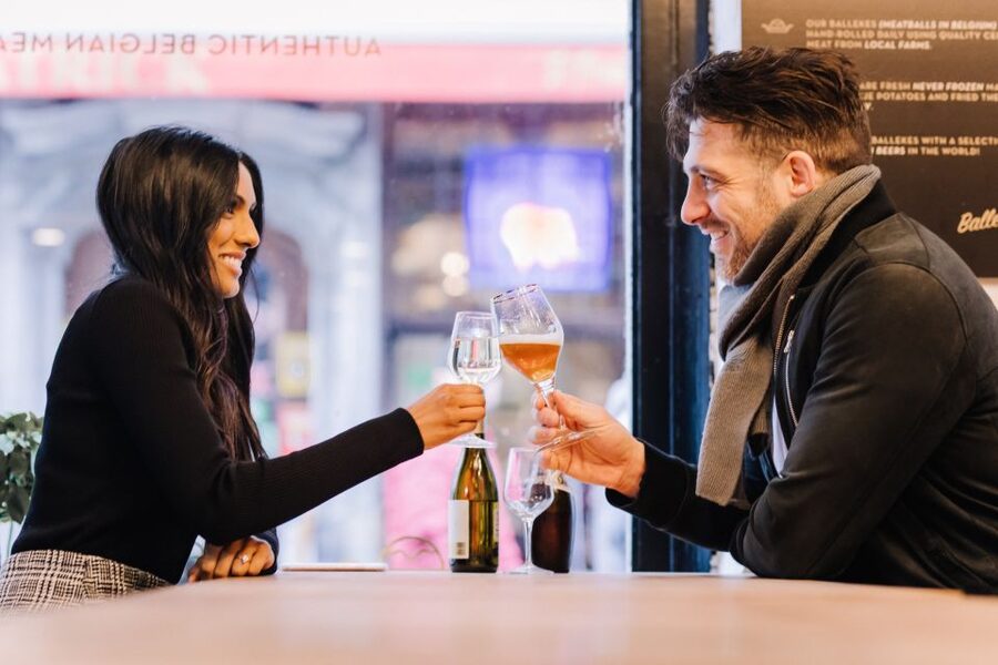 Brussels: Private Beers, Bars, and Live Music Tour by Night - Seeing the Grand Place at night