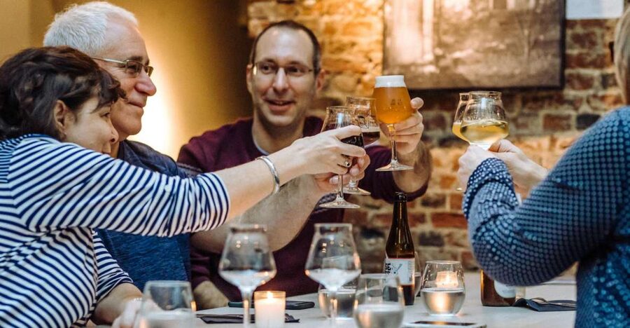 Brussels: Private Beers, Bars, and Live Music Tour by Night - Starting at Quai aux Briques