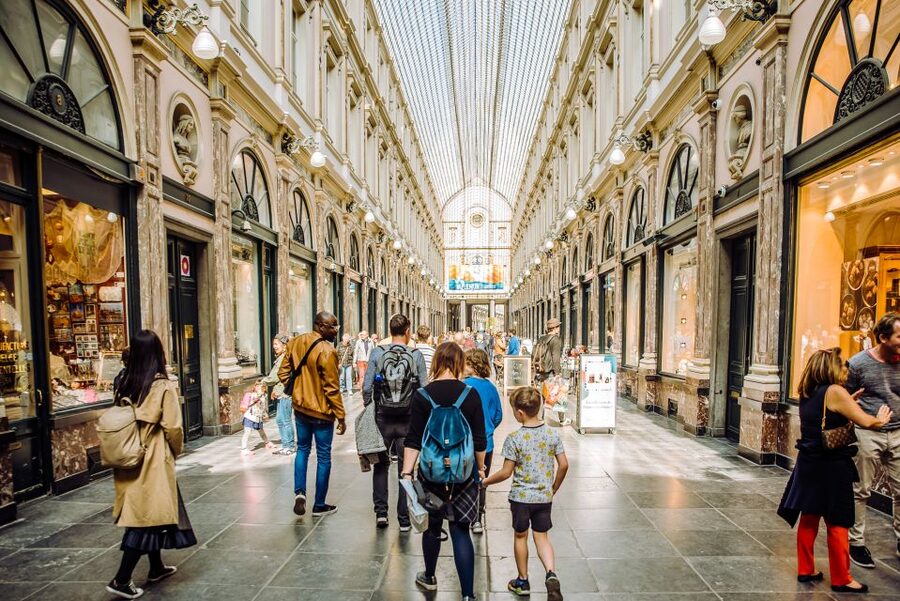 Brussels: Private Custom Walking Tour with a Local Host - The value of a private group of six or fewer