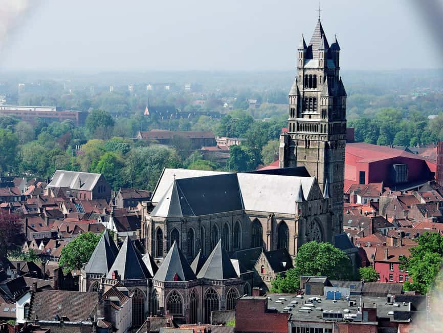 Brussels: Private & Customizable Day Trip to Bruges - What the $603 price really covers