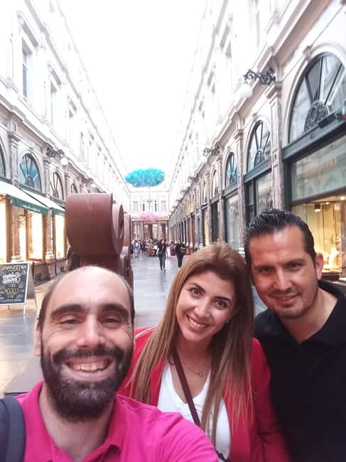 Brussels: Private Tour with a Local - Starting at your hotel or Airbnb