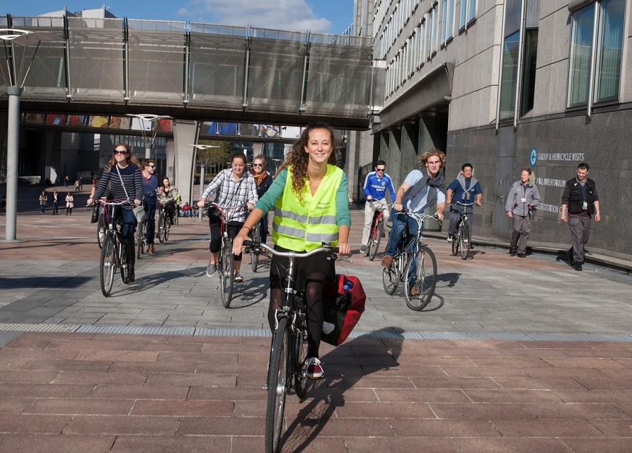 Brussels: Sightseeing Bike Tour - How hard is the cycling?