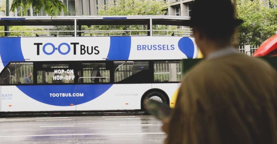 Brussels: Sightseeing Sunset Bus Tour - Ixelles ponds and the softer side of Brussels